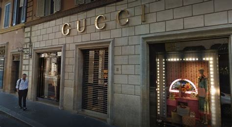 roma furto da gucci|Roma, maxi furto da Valentino vicino a piazza di .